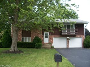 370 Stahl Ave, Cortland, OH