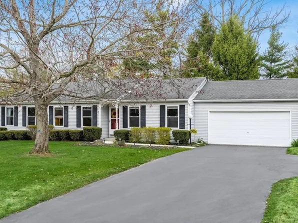 240 Edwards Rd, Johnstown, OH 43031