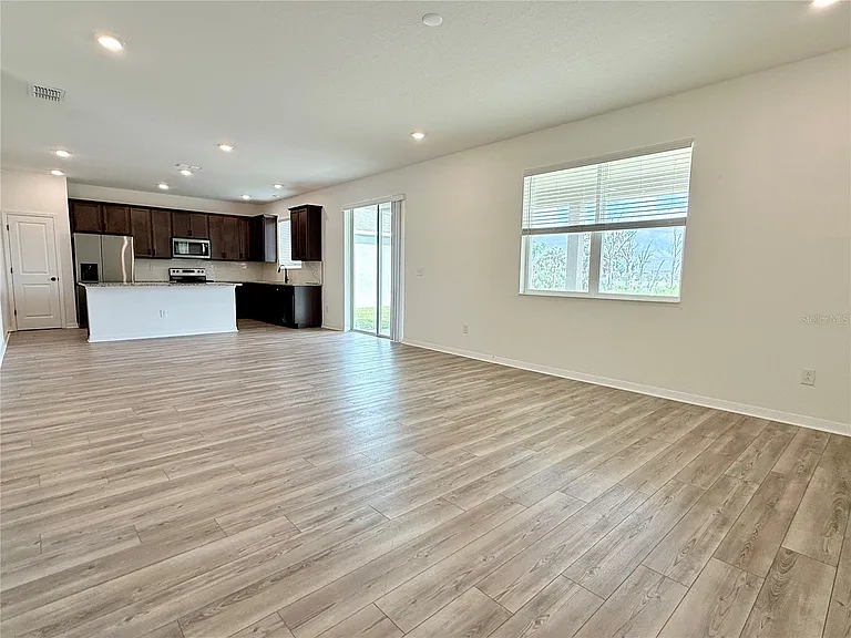 9544 Sandy Bluffs Cir — Photo 4
