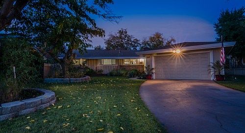 1st image of 2645 La Mesa Way