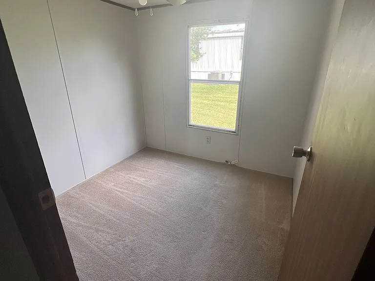 13568 Ridgewood Dr — Photo 12