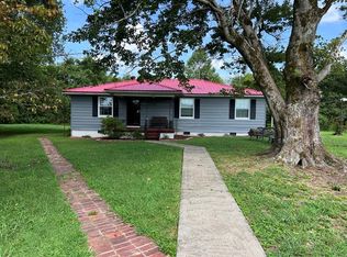 644 Parrish Rd, Burkesville, KY 42717