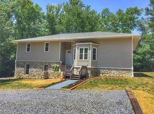 211 Seven Creeks Dr, Stokesdale, NC 27357