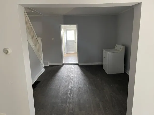 24 Barney St #26, Plymouth, PA 18651