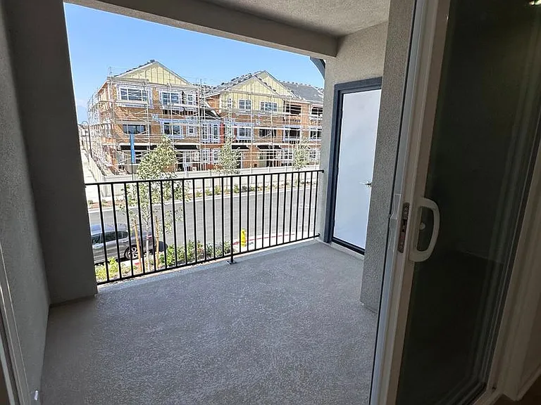 5954 Catskills Ct — Photo 17