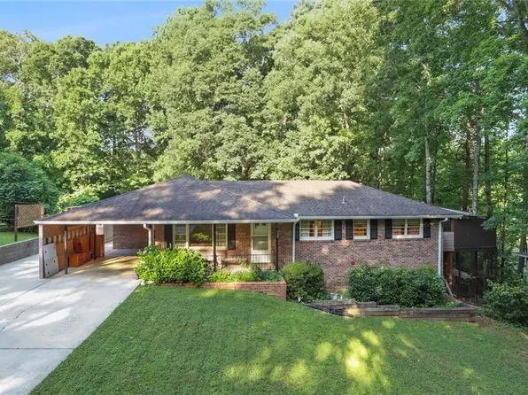 108 Woodland St, Buford, GA 30518