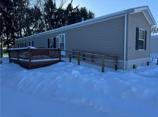 5 Lexington Dr, Freedom, PA 15042