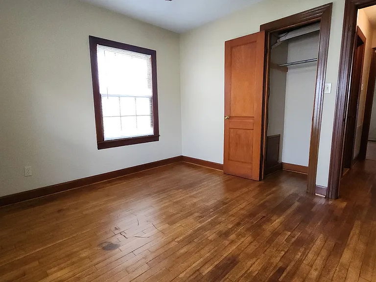 1416 N Detroit Ave — Photo 18