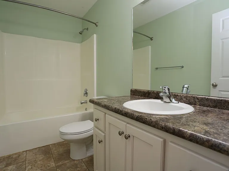 343 Longwood Dr — Photo 24