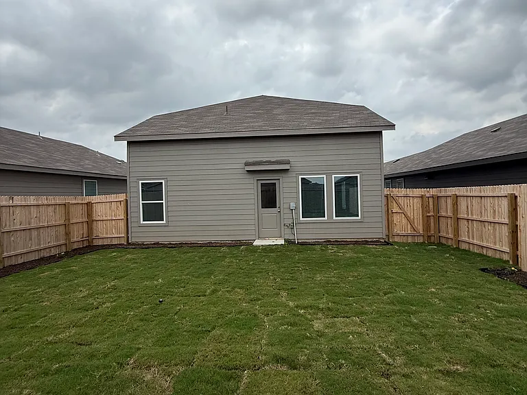 409 Moscato Rd — Photo 26