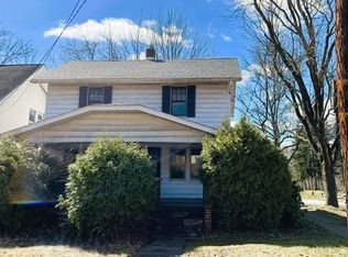 754 Russell Ave, Akron, OH 44307