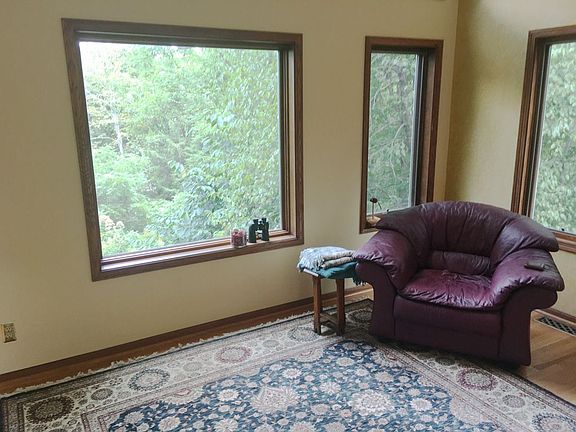 4th image of 7750 Heatherstone Dr