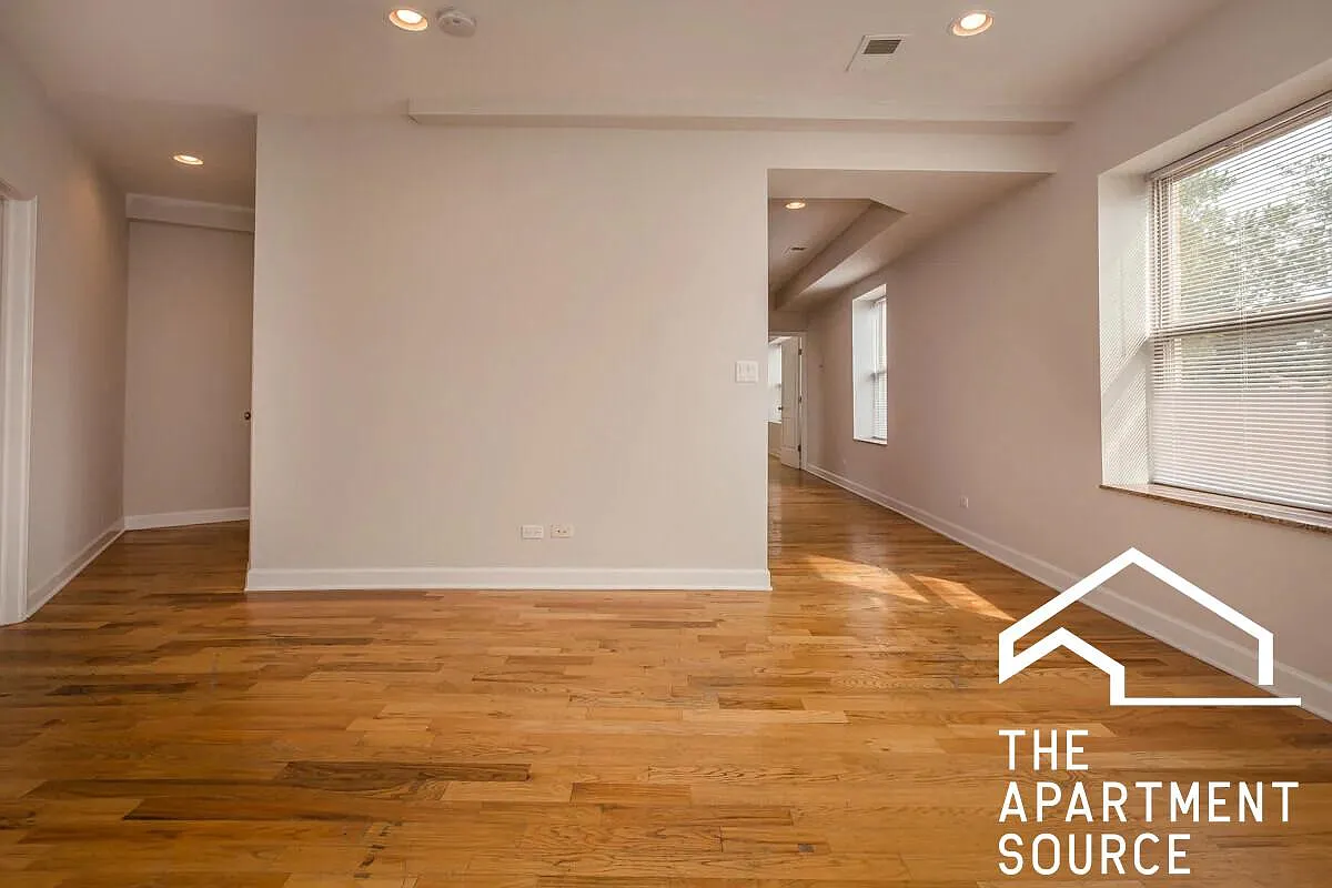 7229 North Rogers Avenue #3E — Photo 2