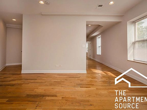 2nd image of 7229 N Rogers Ave APT 3E