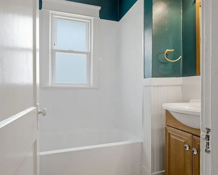 1911 Shelby Ave — Photo 23