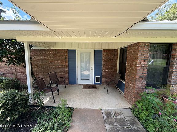 4th image of 18 Jordan Rd