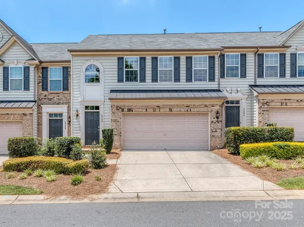 4738 Mount Royal Ln, Charlotte, NC 28210