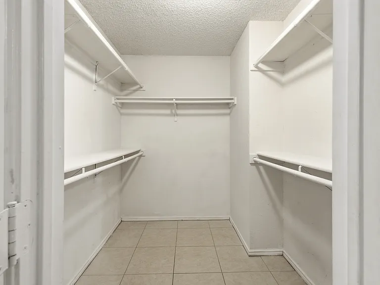 6720 Elk Trl — Photo 8