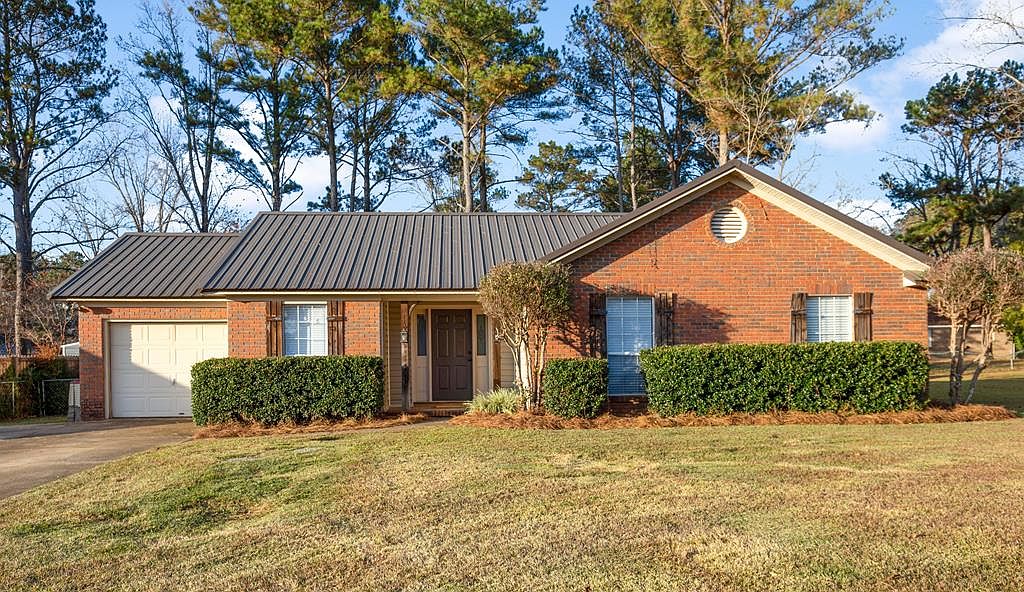 117 Burlington Ct Dothan AL 36305 Zillow