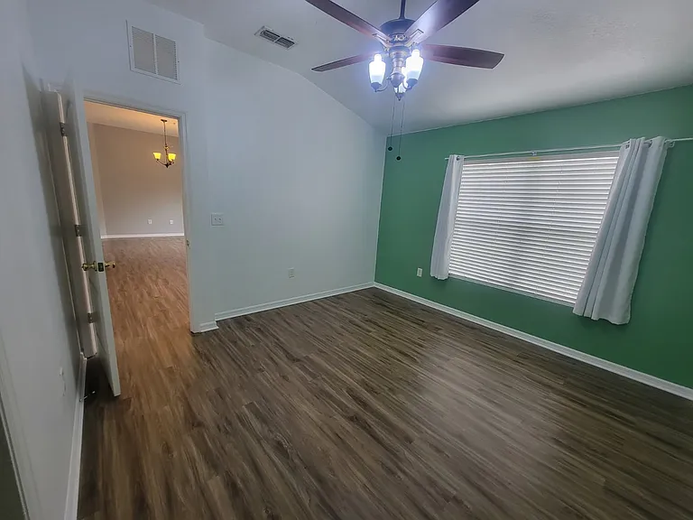 1432 Broken Oak Dr #31A — Photo 11