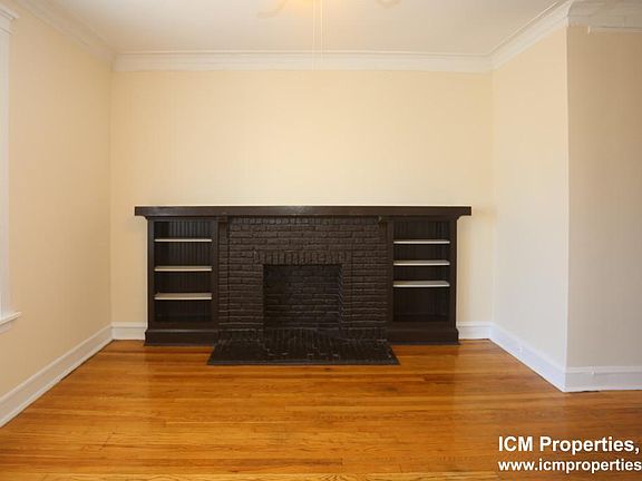 4th image of 3056 N Greenview Ave #2E