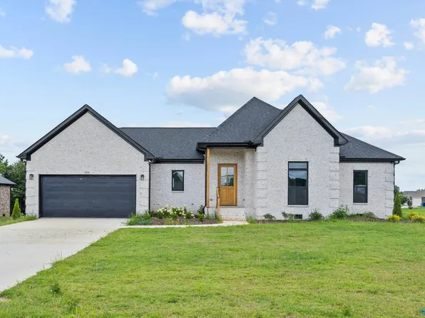 324 Smith Vasser Rd, Harvest, AL 35749