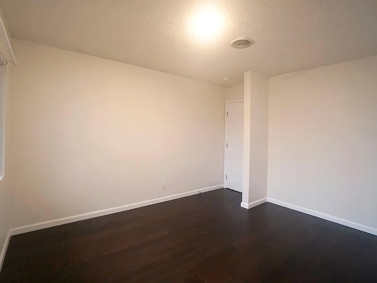 6413 Garvanza Ave — Photo 21