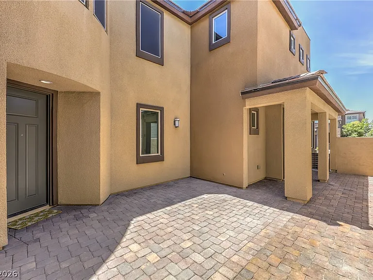 2116 Havensight Ln — Photo 4
