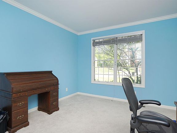 3rd image of 2295 Endovalley Dr
