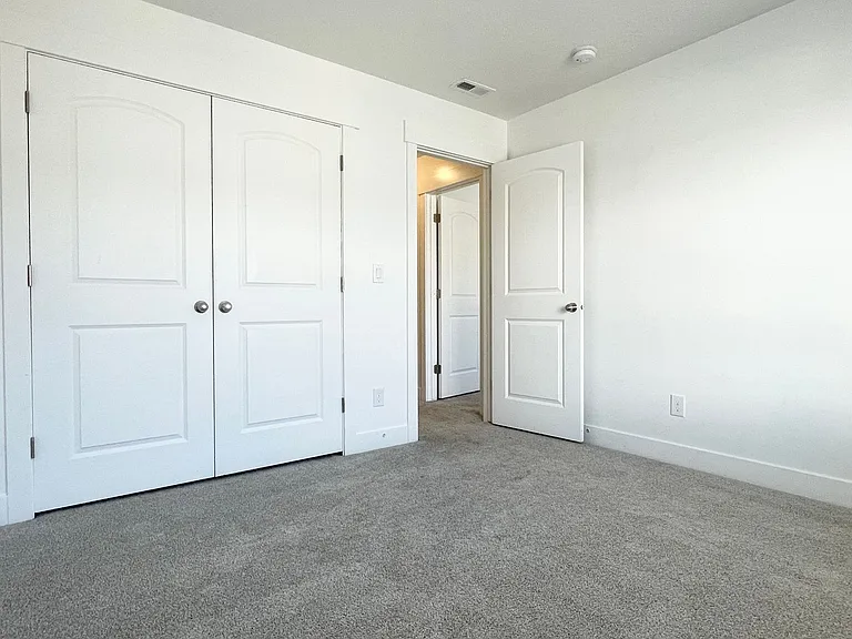 3977 W 1650 N — Photo 25