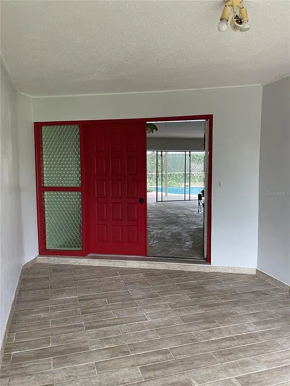 4 bed, 3.0 bath, 2382 sqft, $3,500 — Photo 4