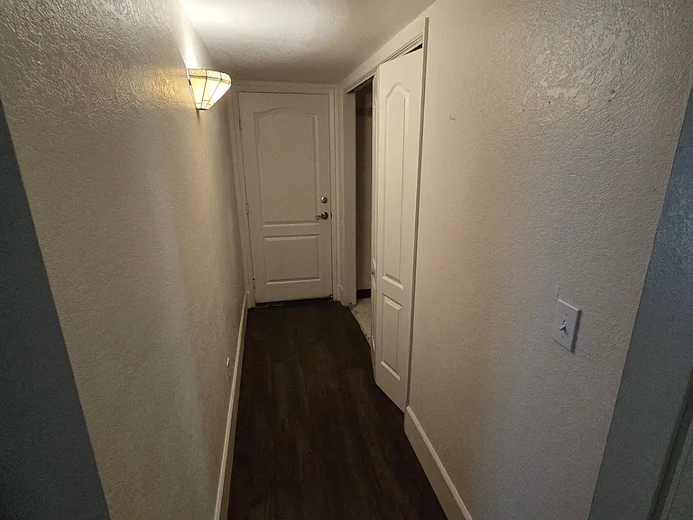1888 E Deyoung Dr — Photo 15