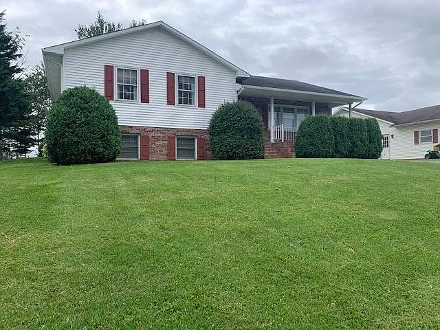 155 Cove Hills Dr photo 1
