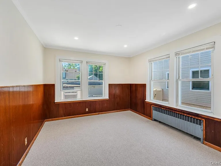 389 Hamilton Ave — Photo 16