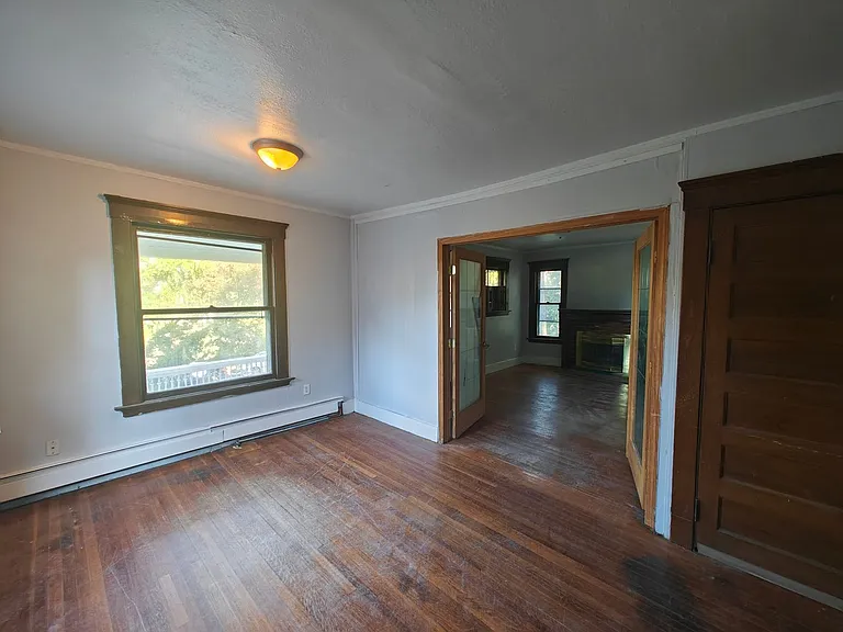 83 Norton St — Photo 14