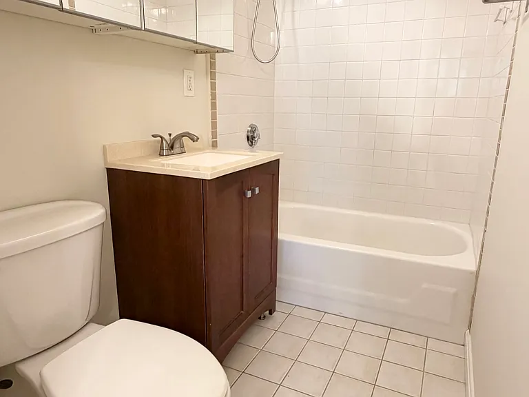 94 Old Colony Ave #3 — Photo 13