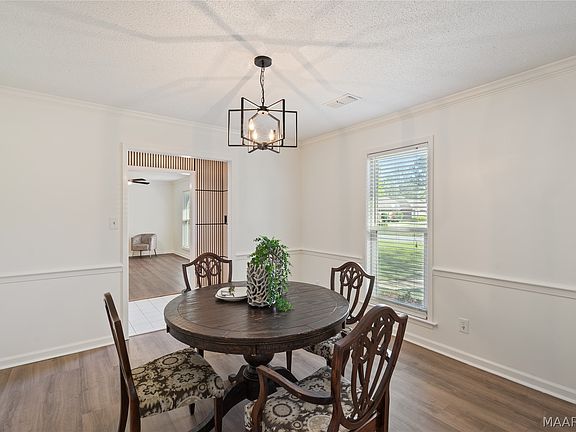 5th image of 421 Seminole Dr