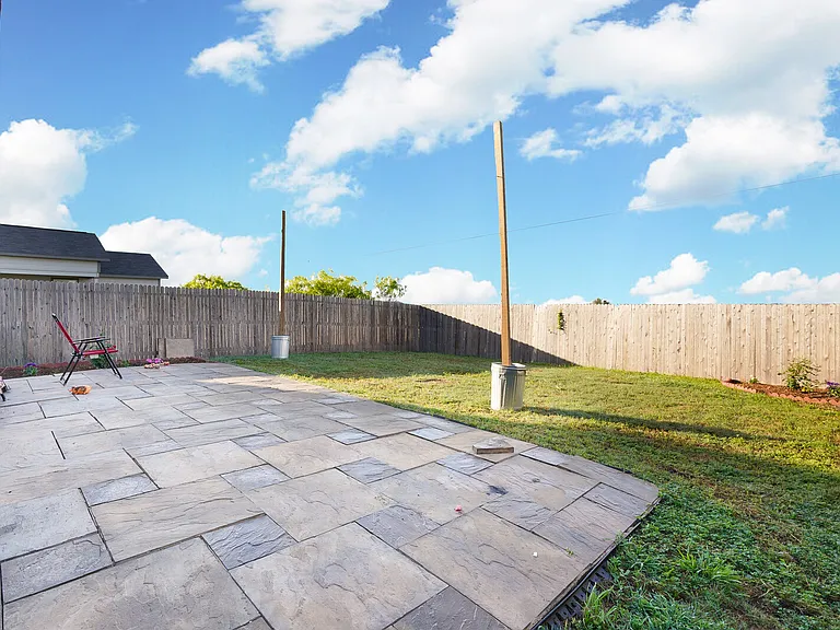 3915 Ivy Path — Photo 16