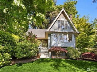 1618 Lakeview Blvd E, Seattle, WA 98102