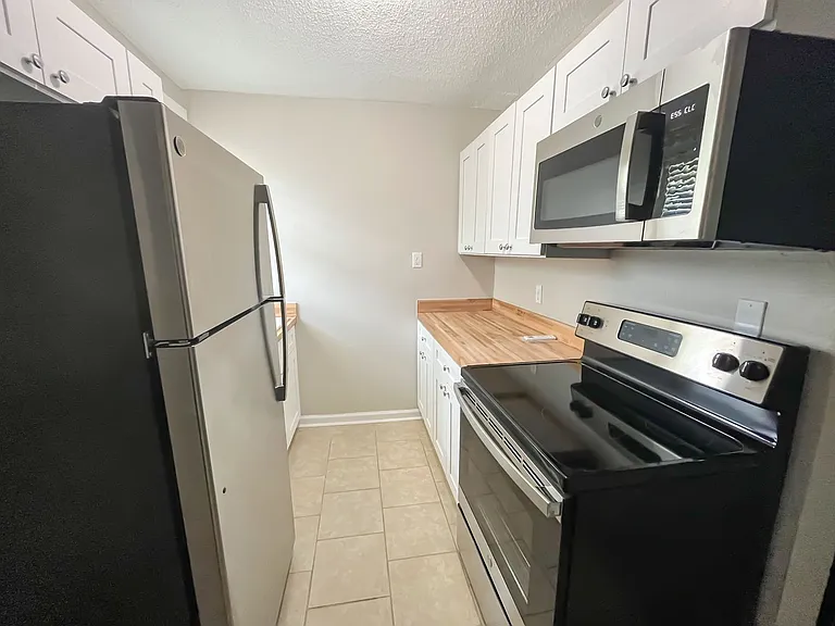 Park Homes Apartment Community — Photo 5