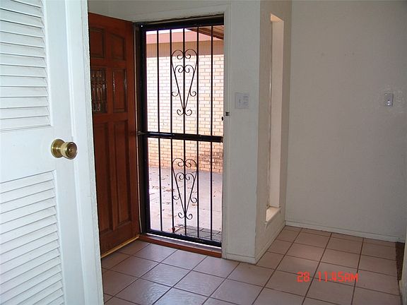 3rd image of 5236 La Taste Ave