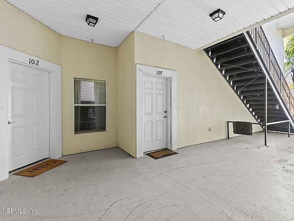 3rd image of 109 BRANNAN Place #102