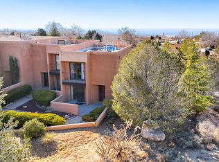810 Live Oak Rd NE APT A, Albuquerque, NM 87122