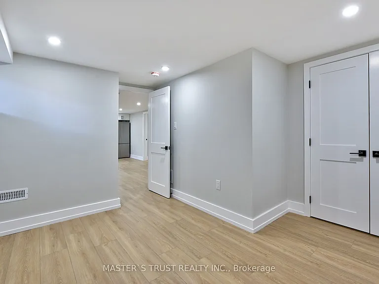 28 Florence Dr #2 — Photo 10
