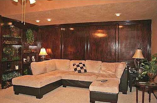 Living Room w/New Berber Carpet & Built-Ins