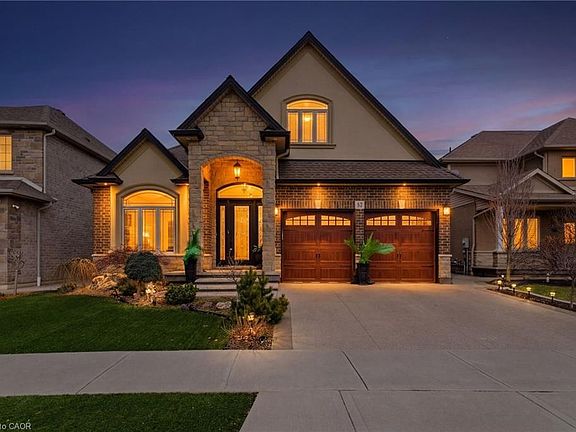 2nd image of 85 Hillcroft Dr