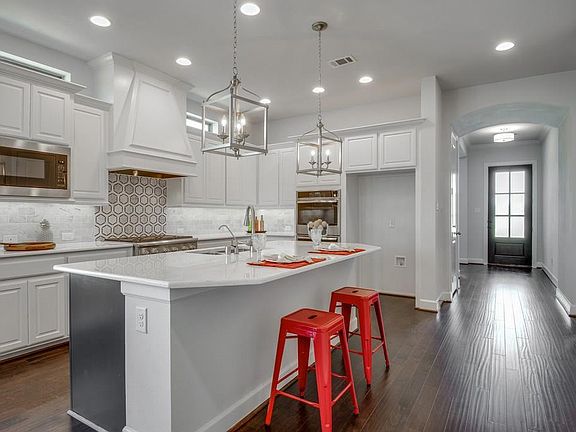 4th image of 7509 Stanhope St