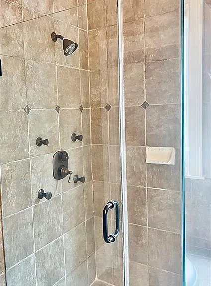 384 16th St NW #3 — Photo 38