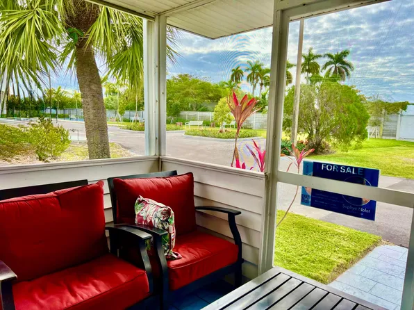 3225 South Street, Hollywood, FL 33021