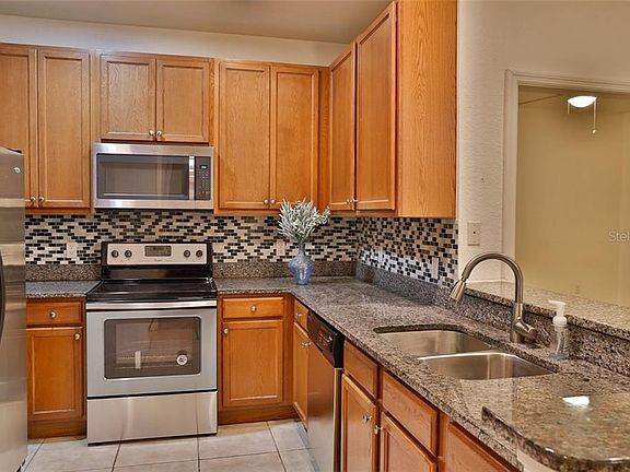 2nd image of 2604 Grand Central Pkwy APT 5